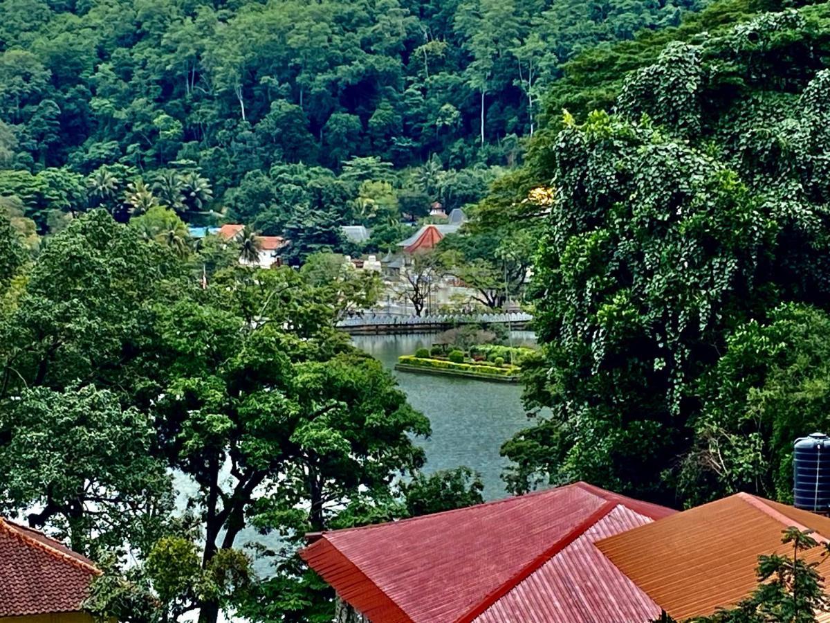 Sesatha Lake 康提 外观 照片